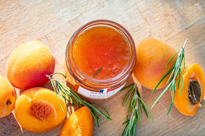 Confiture abricot - romarin